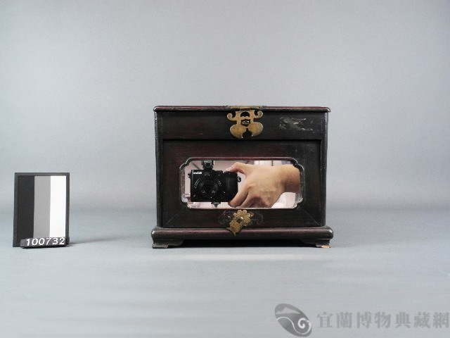 鏡台藏品圖，第1張
