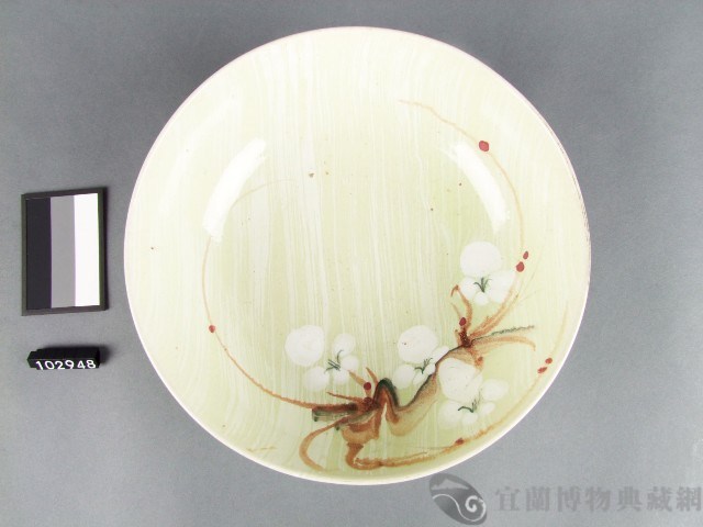 彩繪梅花紋碗藏品圖，第1張