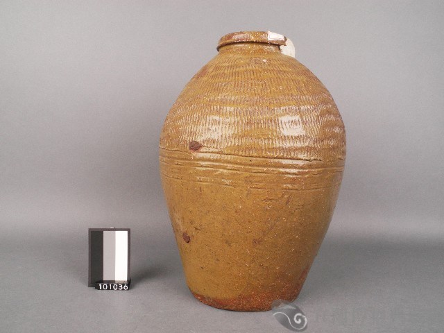 酒甕藏品圖，第1張