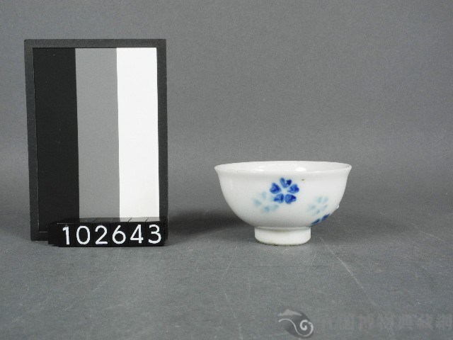 青花杯子藏品圖，第1張