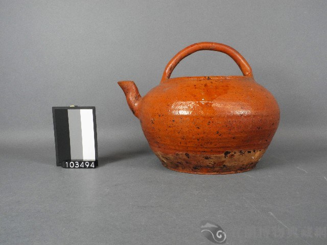 赤釉茶壺藏品圖，第1張