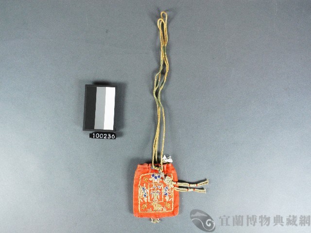 彩繡煙絲袋藏品圖，第1張
