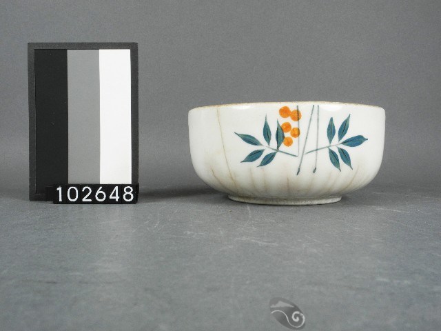 橙藍彩葉紋杯藏品圖，第1張