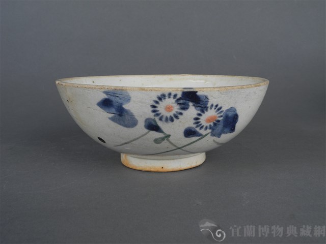 紅藍彩花蝶紋碗藏品圖，第4張