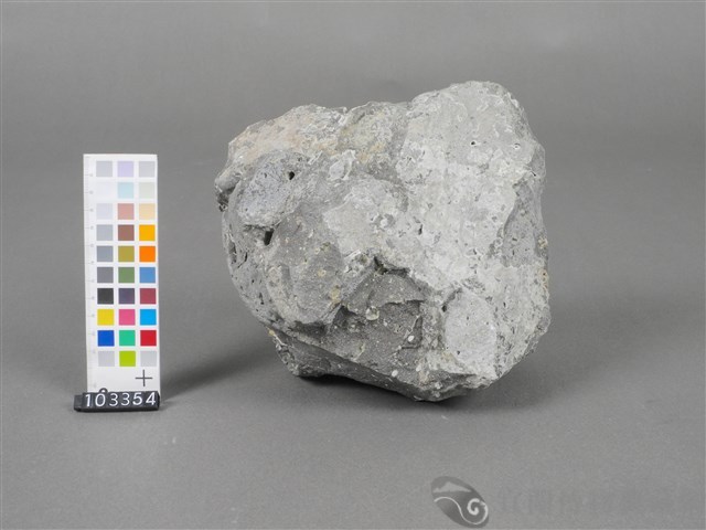火山岩石「流紋岩」藏品圖，第4張
