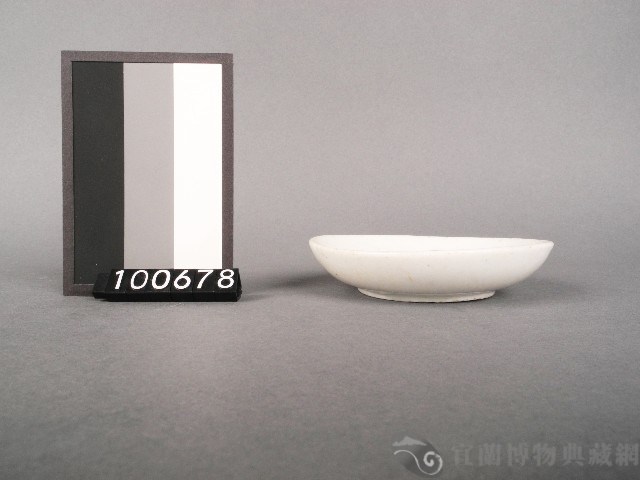 紅綠釉蔬果紋碟藏品圖，第2張
