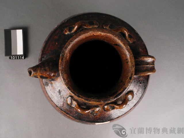 赤釉五耳茶壺藏品圖，第2張