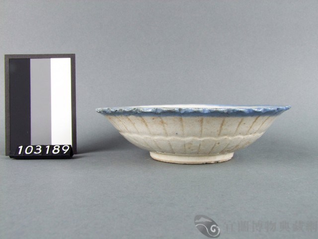 彩繪花卉紋碗藏品圖，第2張
