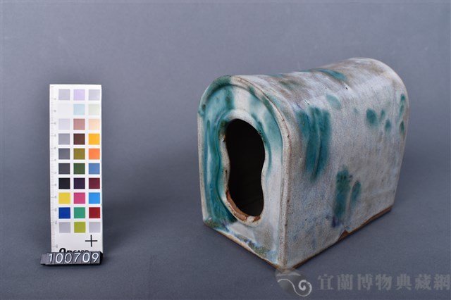 綠釉斑點紋枕頭藏品圖，第2張