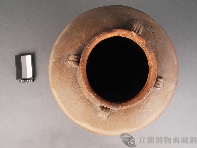 褐釉四耳甕藏品圖，第2張