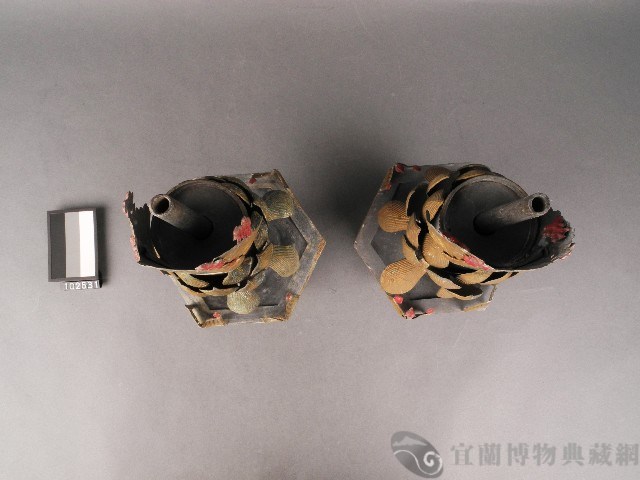 錫製蓮花座燭臺藏品圖，第2張
