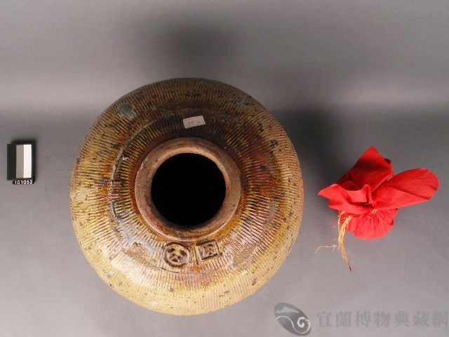 酒甕藏品圖，第2張