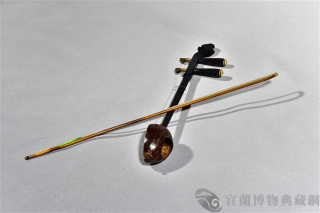殼仔絃藏品圖，第2張