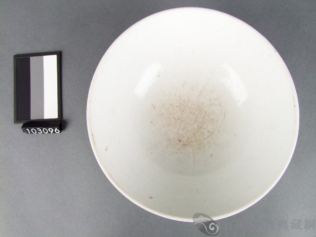 黃金釉彩繪花卉紋碗藏品圖，第2張