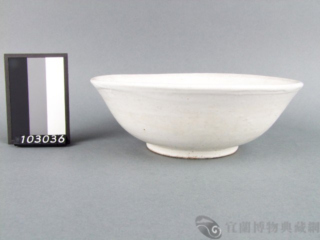 三彩花卉紋碗藏品圖，第2張