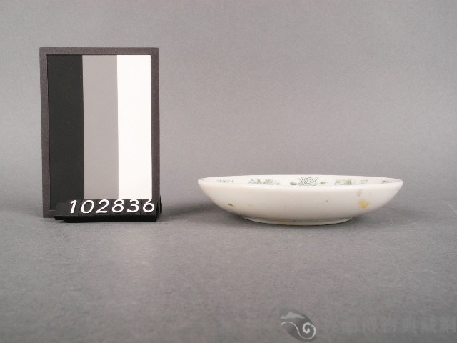 綠彩花卉紋碟藏品圖，第2張