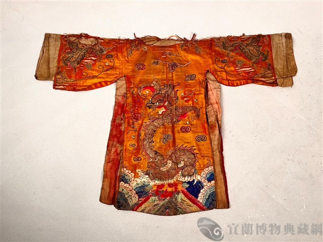 傀儡戲服（橘色蟒袍）藏品圖，第2張