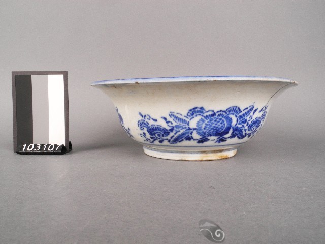 青花花卉紋碗藏品圖，第2張