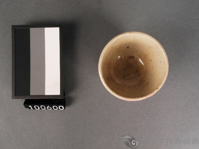 彩繪花卉杯藏品圖，第2張