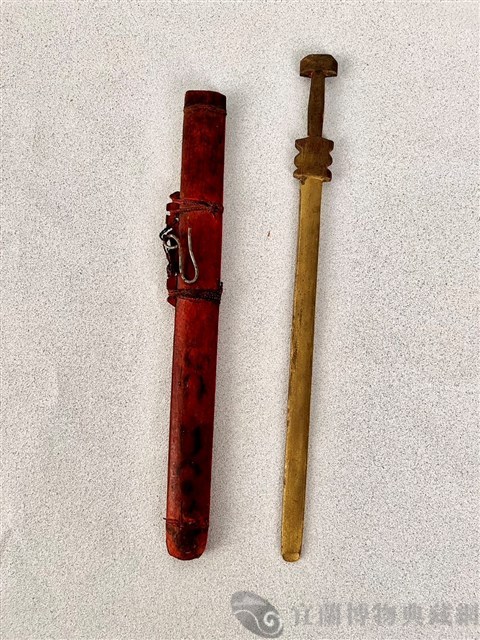 傀儡切末（劍含鞘）藏品圖，第2張