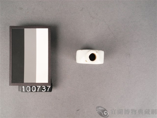 青花人物鼻煙壺藏品圖，第6張