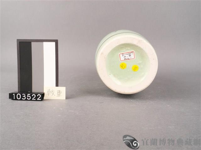 綠釉葡萄紋花瓶藏品圖，第4張