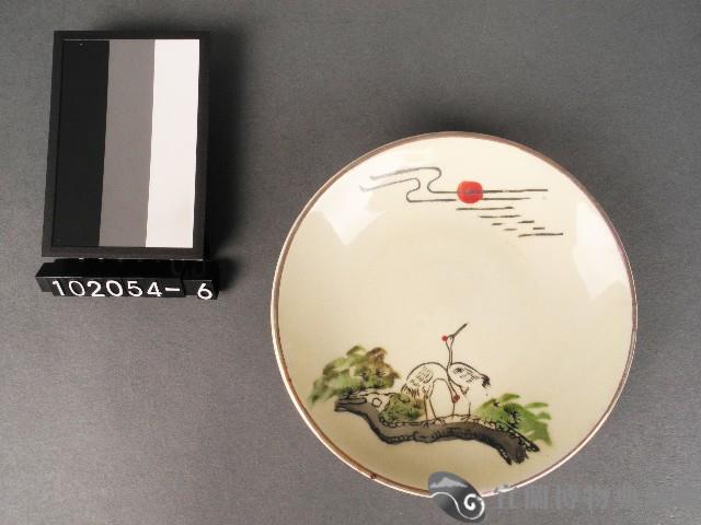 彩繪松鶴紋碟藏品圖，第1張