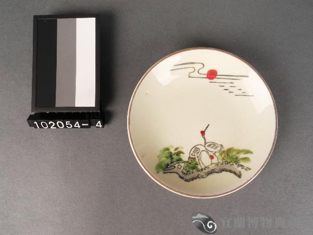 彩繪松鶴紋碟藏品圖，第1張