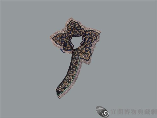 女衫彩繡緄邊藏品圖，第1張