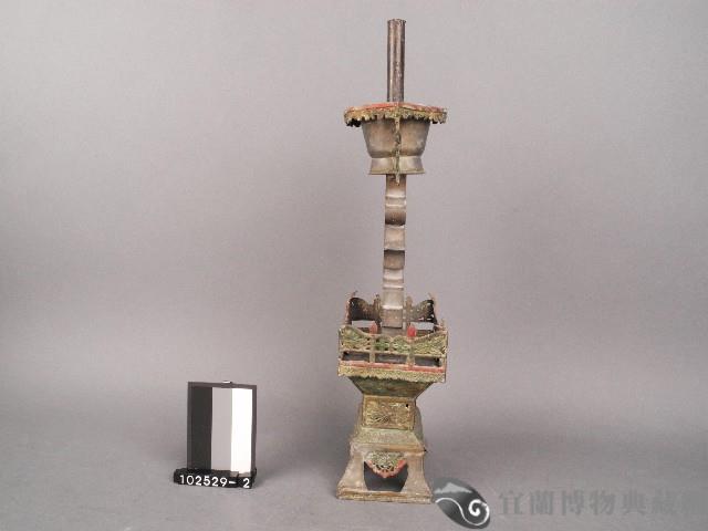 錫製壽字燭臺藏品圖，第1張