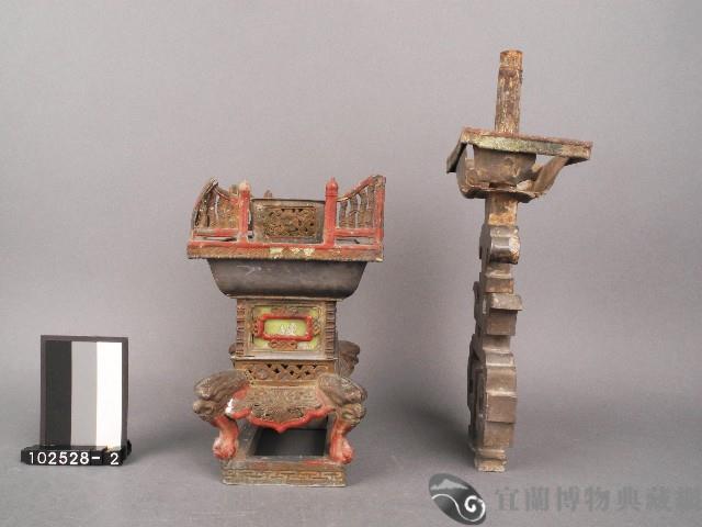 錫製壽字燭臺藏品圖，第1張