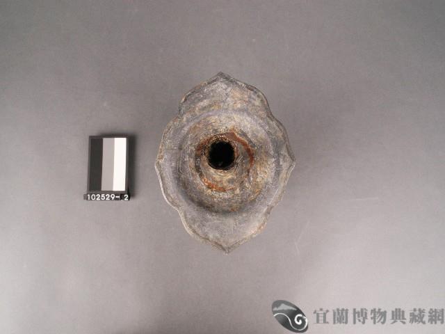 錫製壽字燭臺藏品圖，第2張