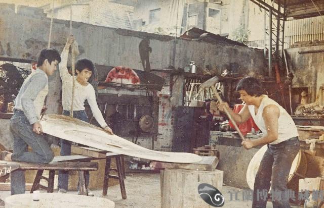 林午家族為北港朝天宮製鑼藏品圖，第1張