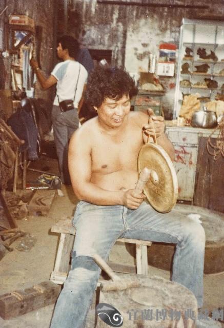 林烈旗製鑼照藏品圖，第1張