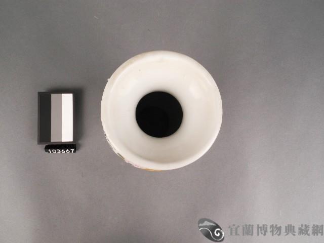 彩繪花鳥紋花瓶藏品圖，第2張