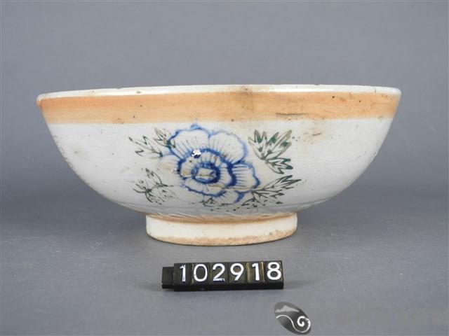 黃金釉青花綠彩花卉囍字碗藏品圖，第7張