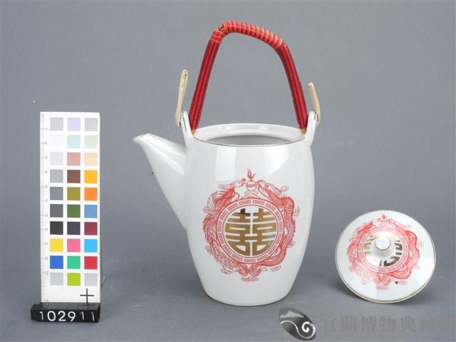 金紅彩龍鳳囍字紋茶壺藏品圖，第3張