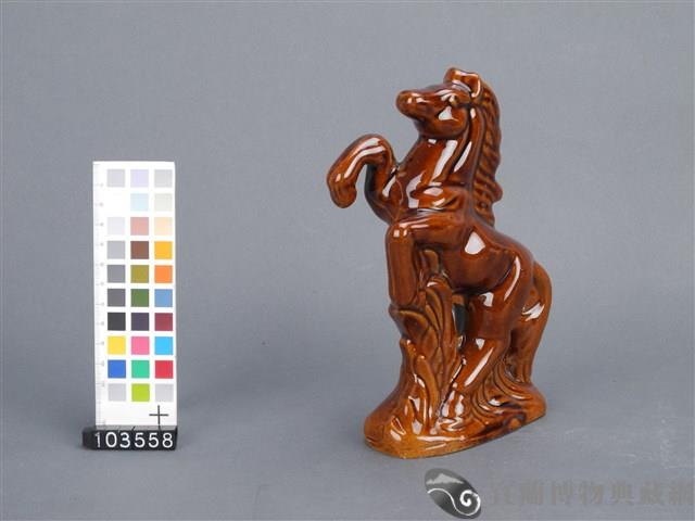 赤釉磁馬藏品圖，第3張
