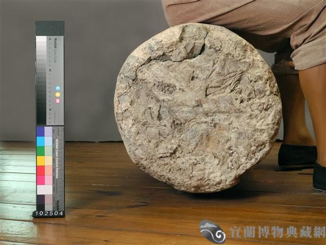 水泥桶塊藏品圖，第3張