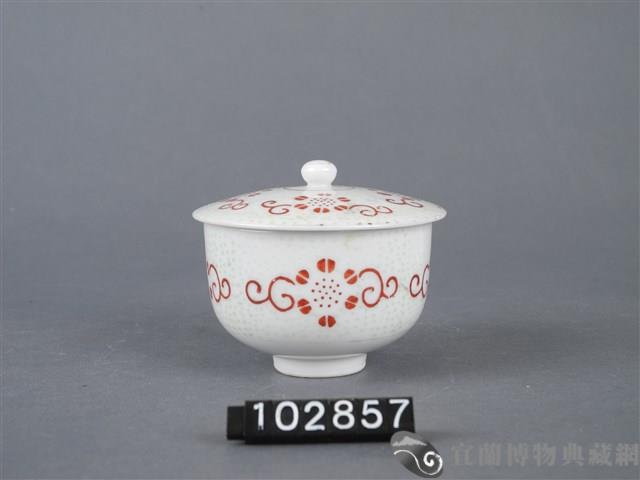 紅彩花卉紋杯藏品圖，第3張