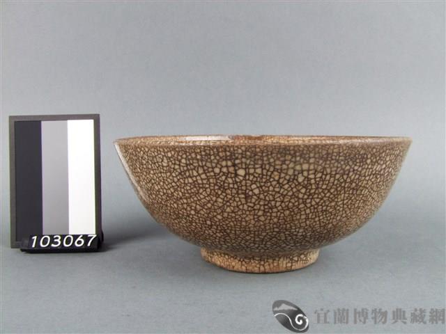 青花紅彩花卉紋碗藏品圖，第3張