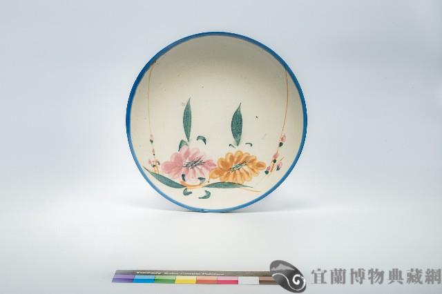 鶯歌手繪花卉盤藏品圖，第1張