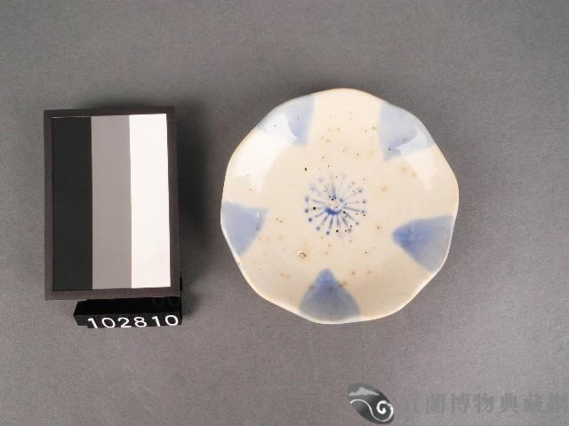 藍彩花卉紋碟藏品圖，第1張