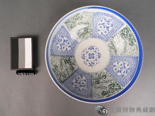 藍綠彩花卉紋碗藏品圖，第1張