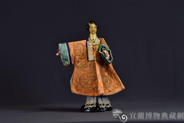 布袋戲偶（雙髻旦）藏品圖，第1張