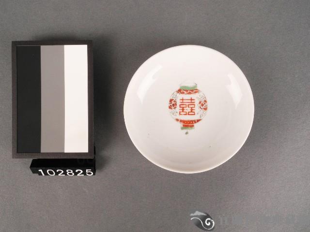 彩繪宮燈囍字碟藏品圖，第1張