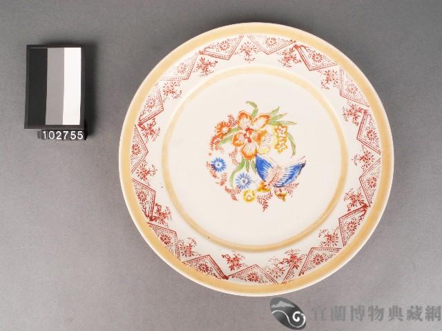 彩繪花蝶紋盤藏品圖，第1張