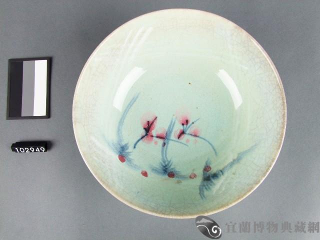紅藍彩花卉紋碗藏品圖，第1張
