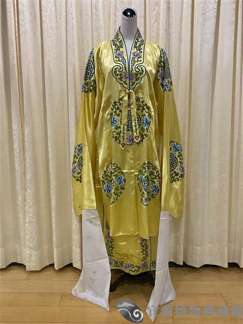 鵝黃女帔藏品圖，第1張