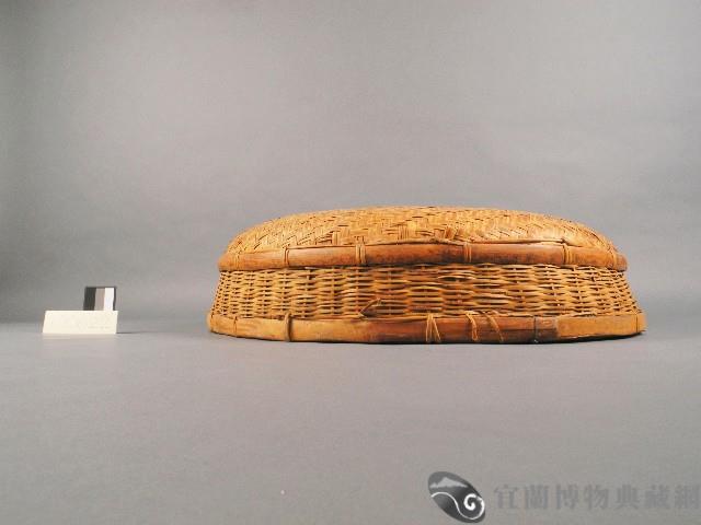 圓桌蓋藏品圖，第1張